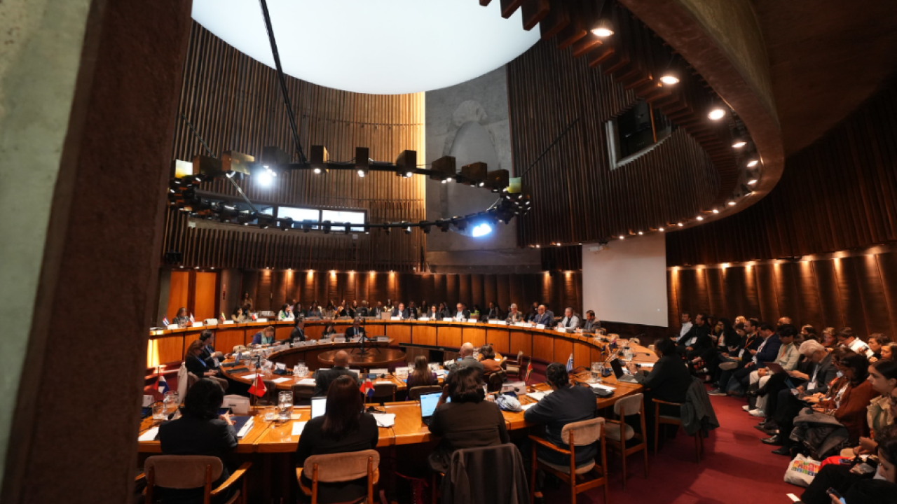 Múltiples actores discutieron estado de cumplimiento de los ODS sobre agua, energía e industria en Foro de Desarrollo Sostenible 2026